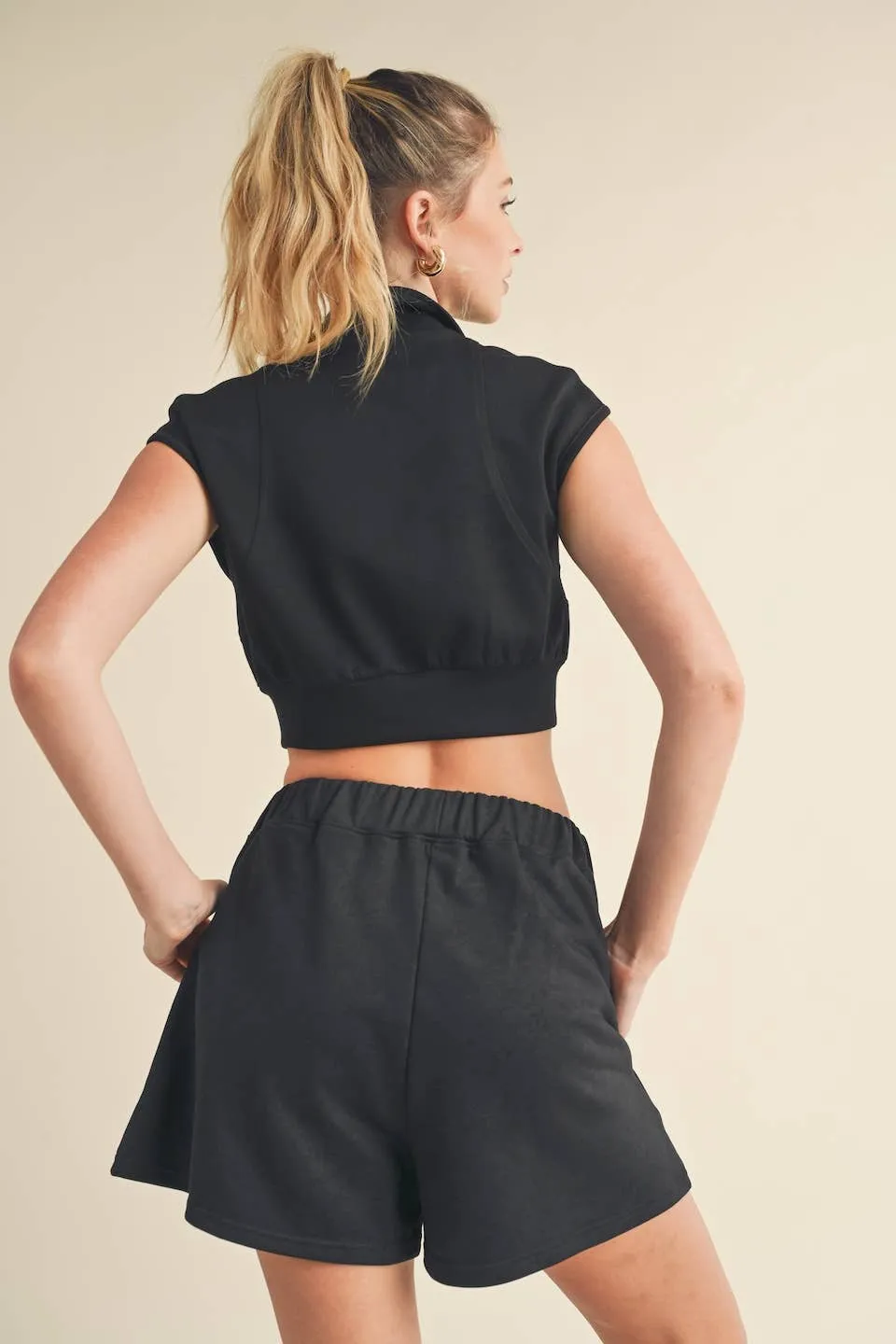 Cropped Scuba Sleeveless Jacket