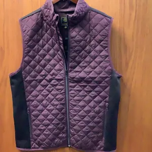 FX Fusion Sporty Space-Dyed Vest in Wine 9000
