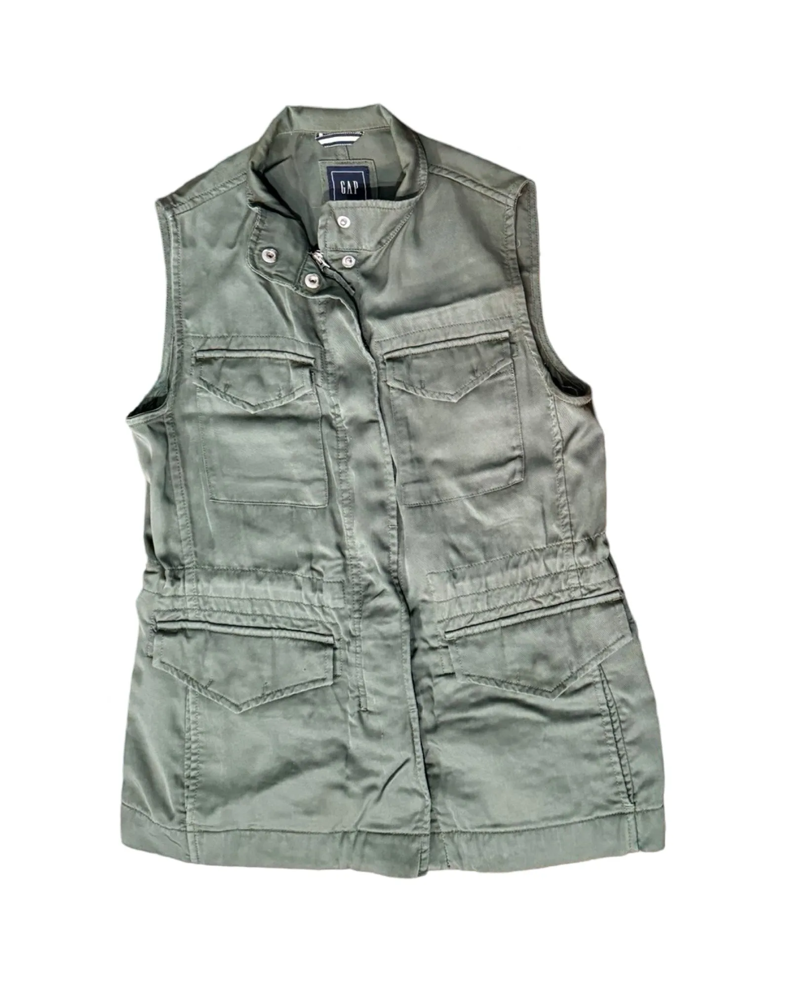 Gap sleeveless vest - small