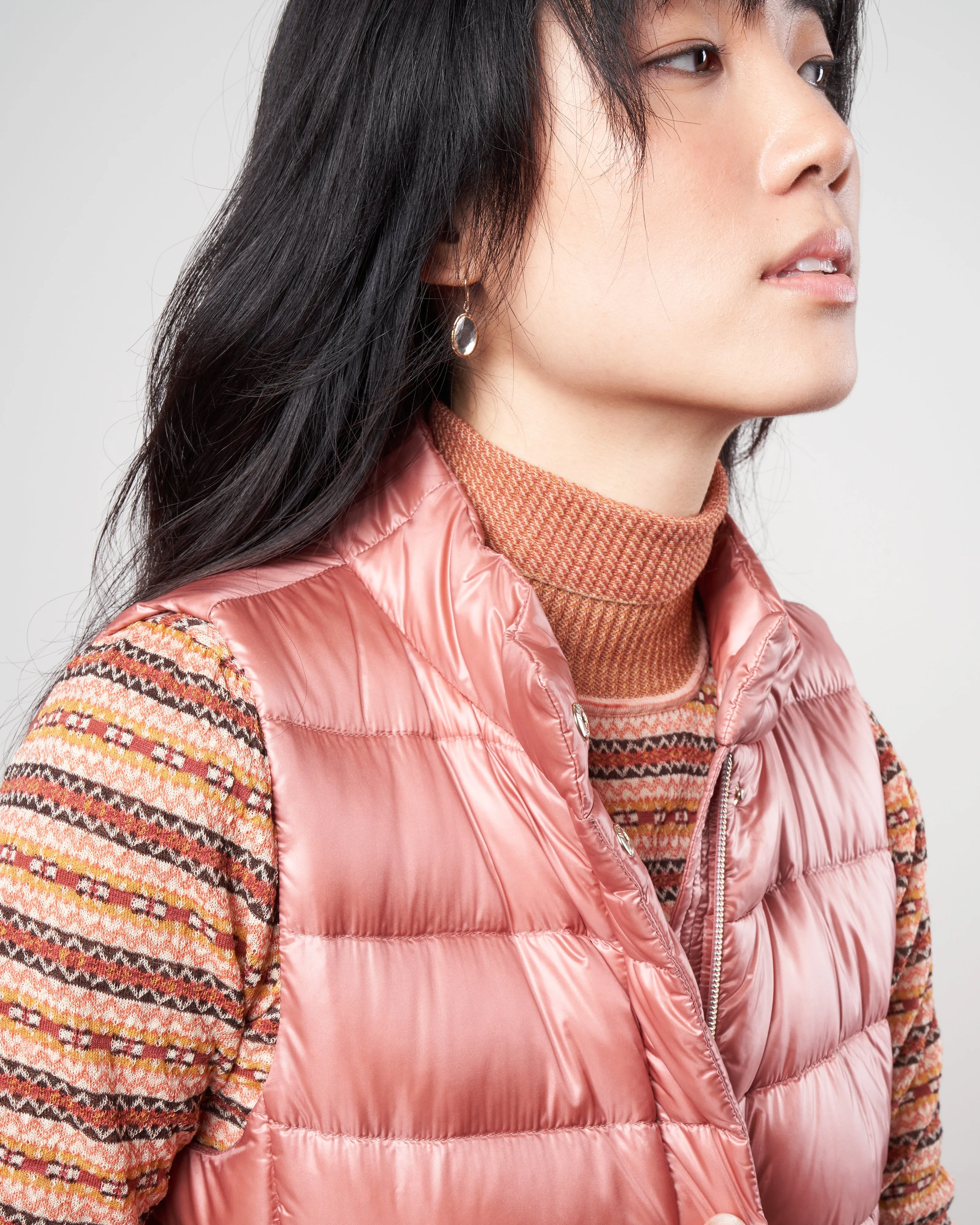 iconico nylon ultralight short vest - rosa