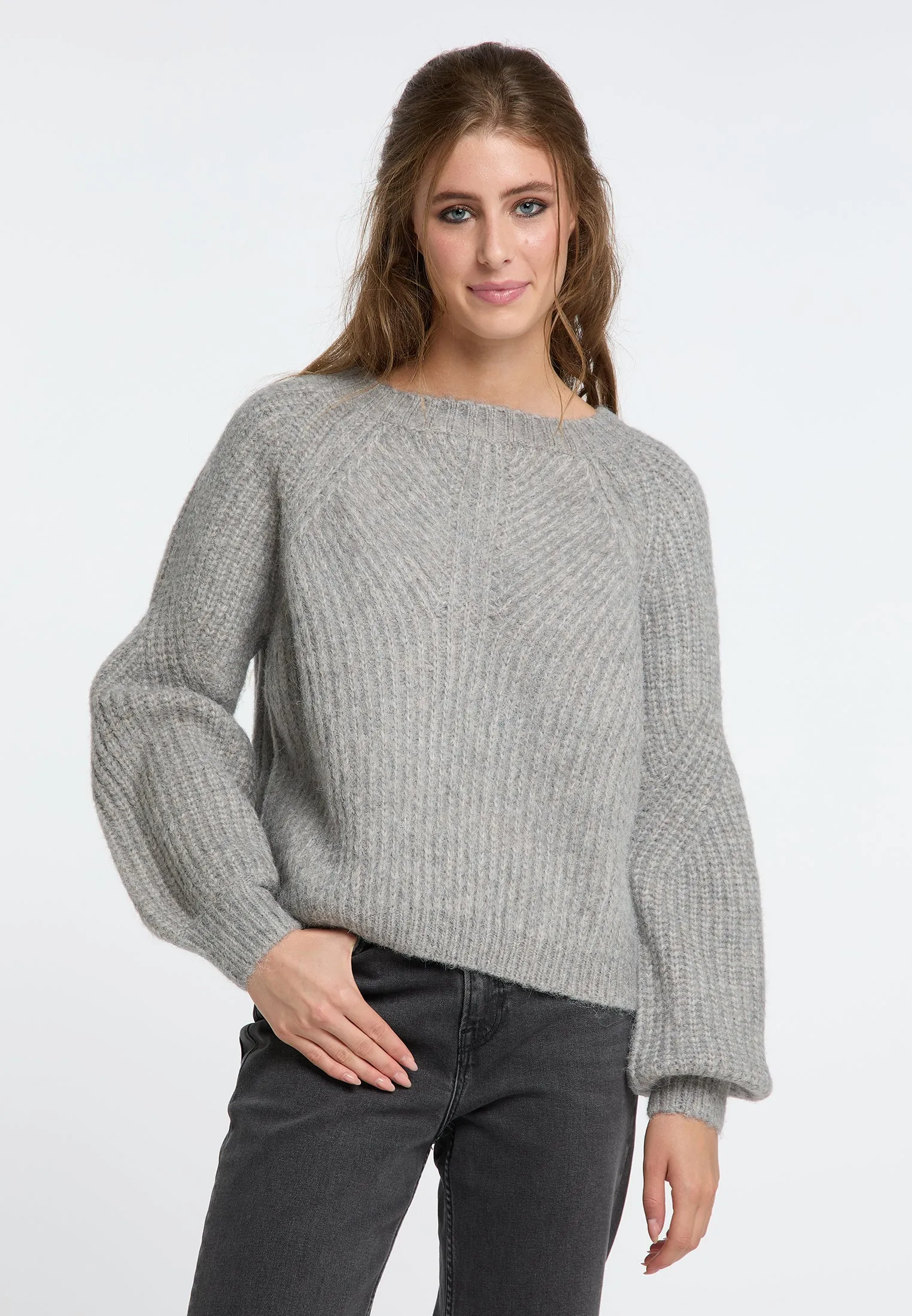 IZIA Women's Knitted Sweater