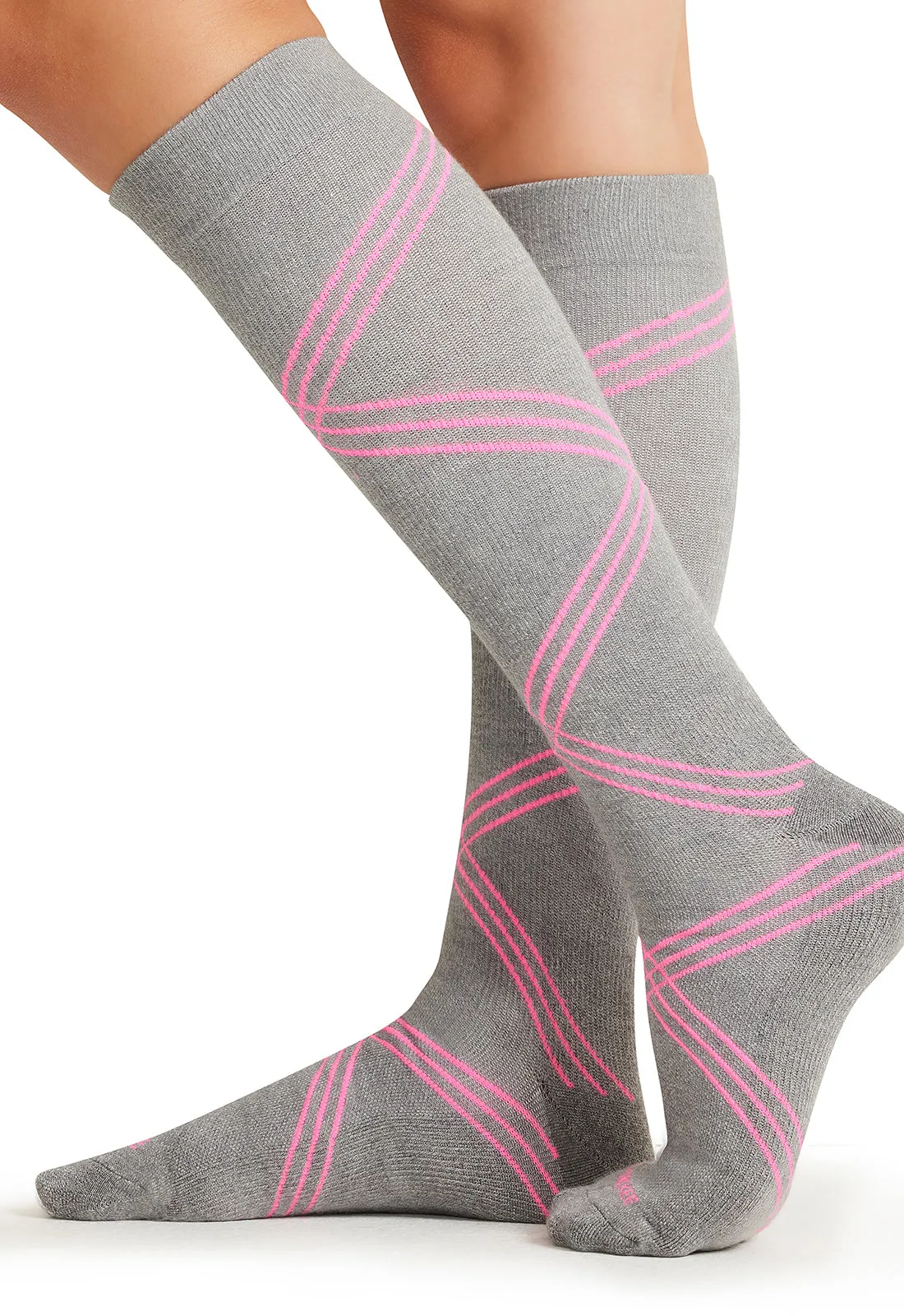 Legwear LXSUPPORT Knee High 15-20 mmHg Compression Socks Twisted Shocking Pink