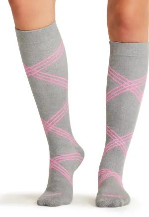 Legwear LXSUPPORT Knee High 15-20 mmHg Compression Socks Twisted Shocking Pink