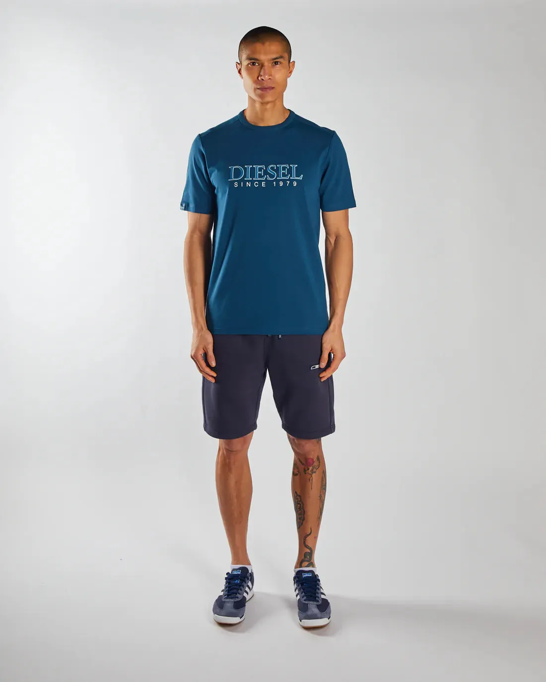 Lincoln Tee | Majolica Blue