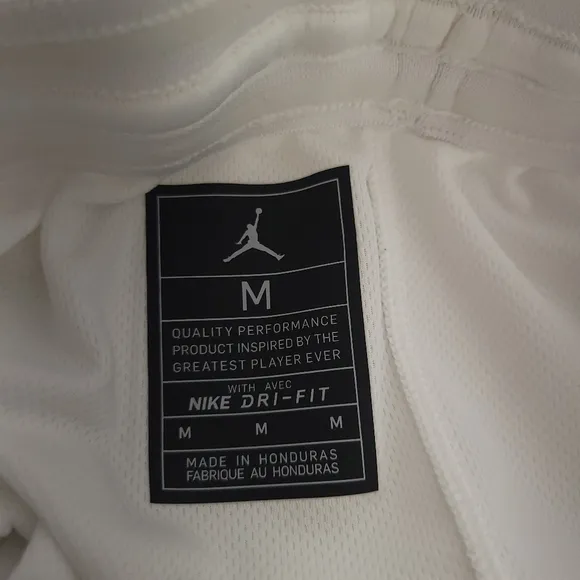 NIKE Air Jordan Womens Medium North Carolina 23 Digital Basketball Shorts ATO545