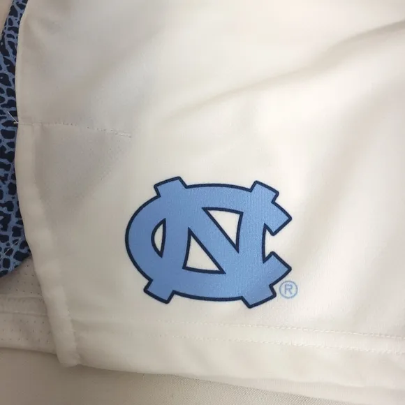 NIKE Air Jordan Womens Medium North Carolina 23 Digital Basketball Shorts ATO545