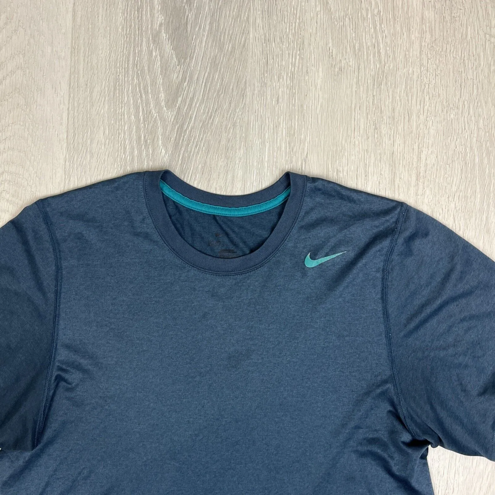 Nike Mens Dark Green Activewear T-Shirt Size S/M Approx
