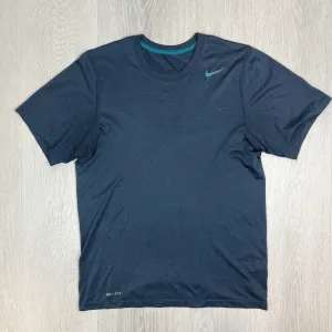 Nike Mens Dark Green Activewear T-Shirt Size S/M Approx