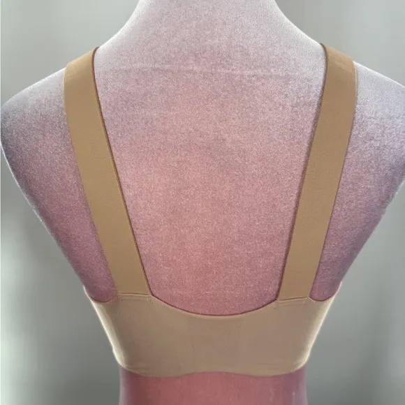 NWT SPANX Bra-llelujah Lightly Lined Wireless Bra