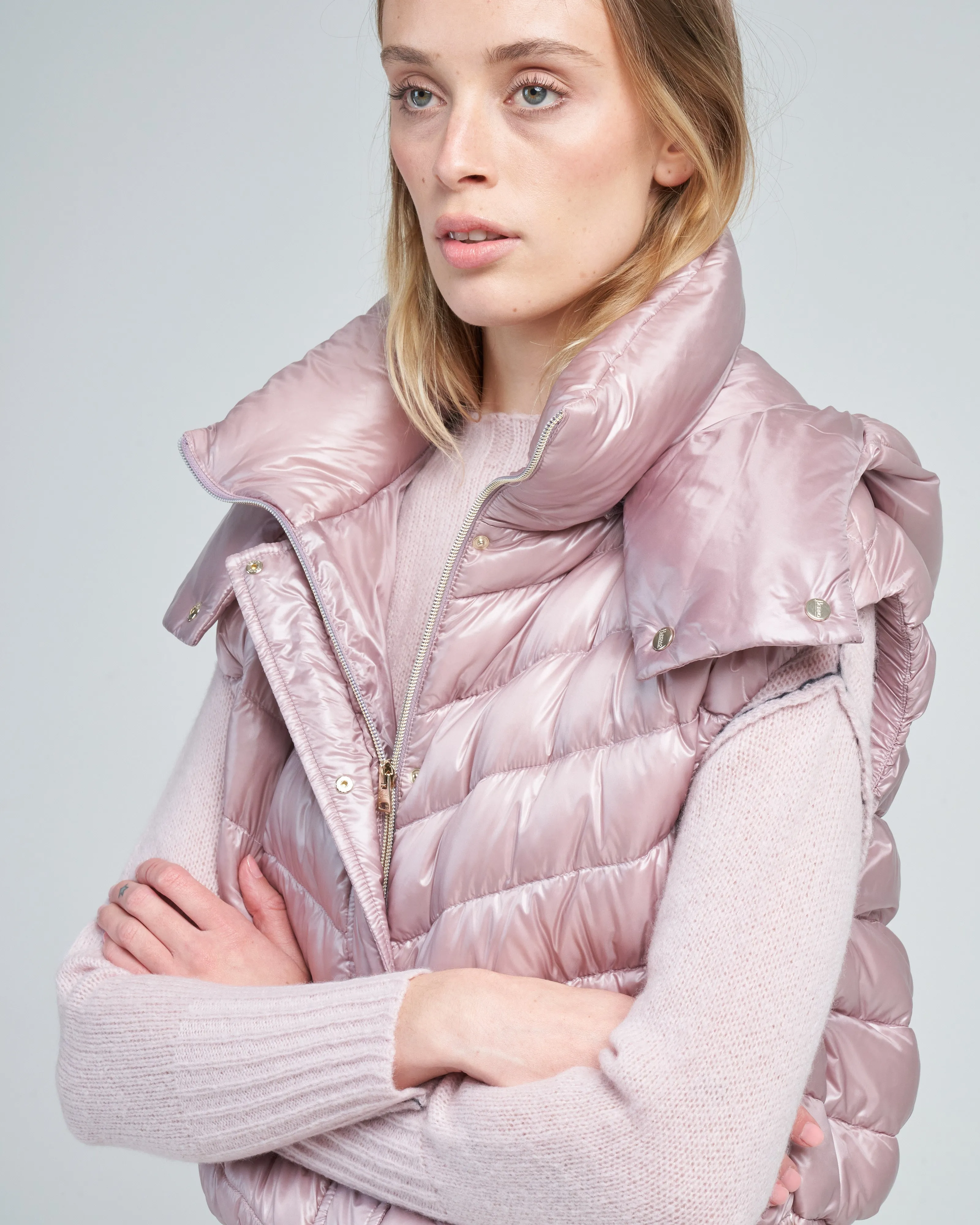 nylon ultralight chevron cropped hooded vest