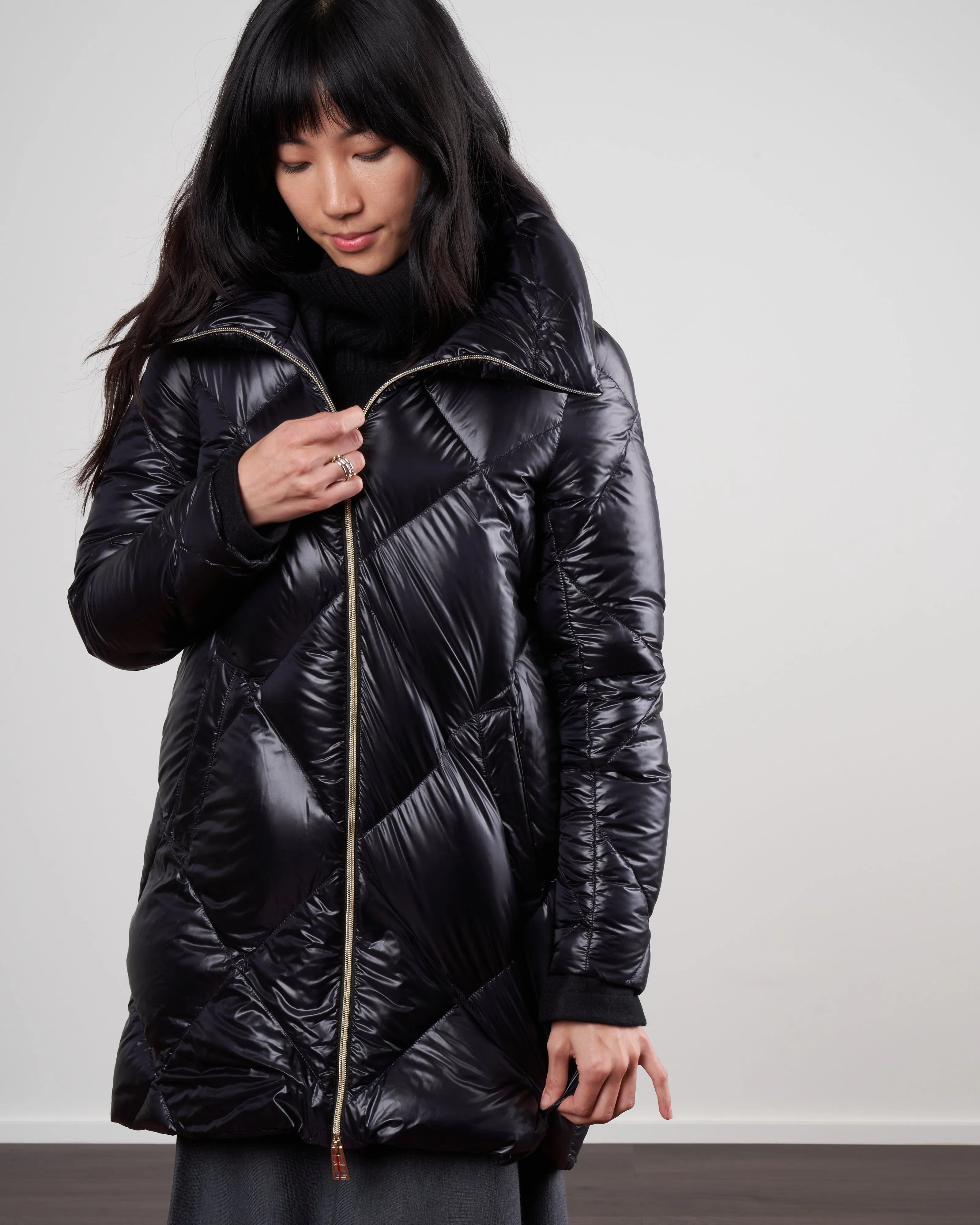 nylon ultralight diamond quilt a-line, hi-lo jacket - nero