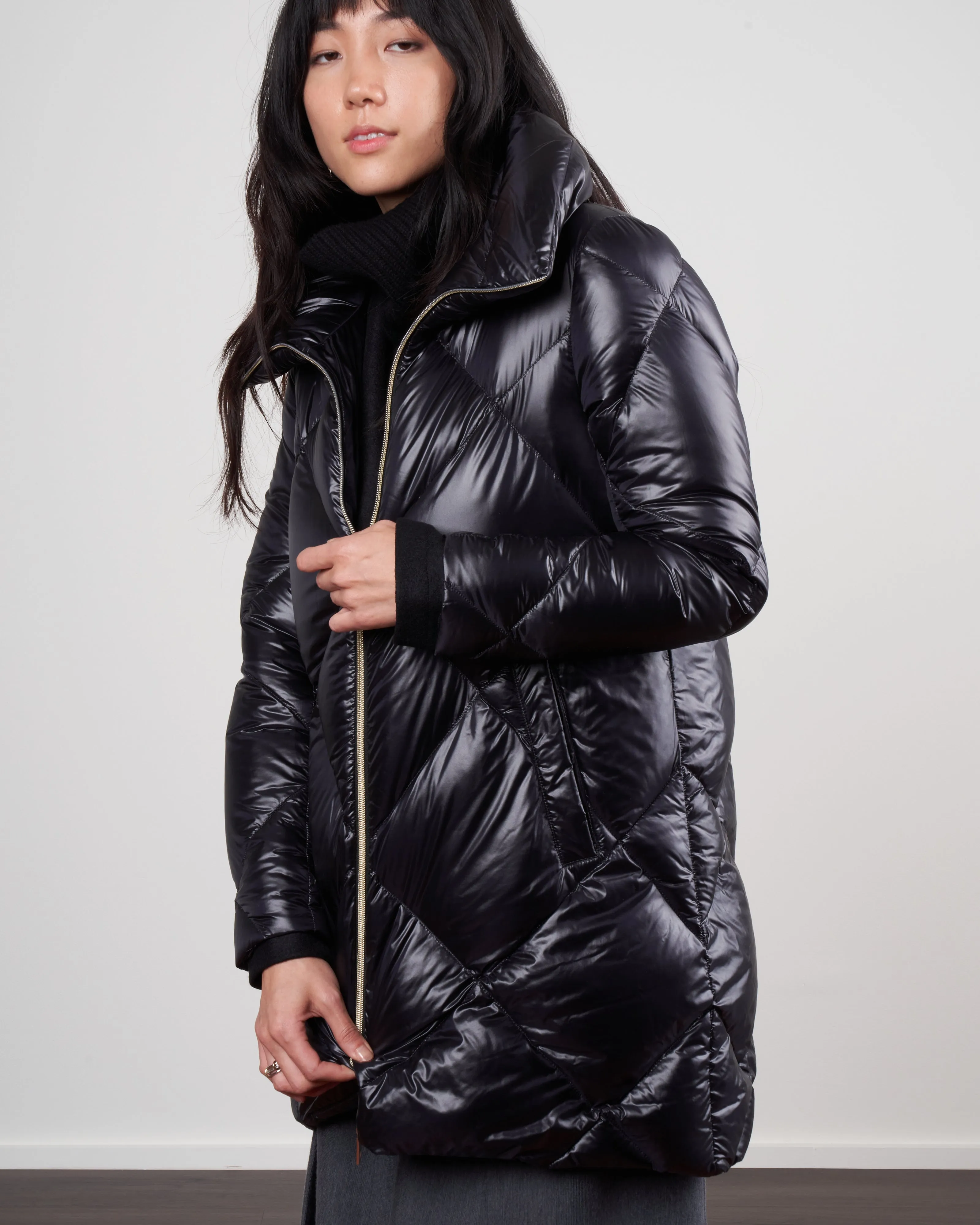 nylon ultralight diamond quilt a-line, hi-lo jacket - nero