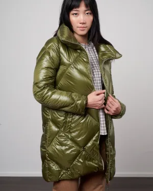nylon ultralight diamond quilt a-line, hi-lo jacket - verde oliva