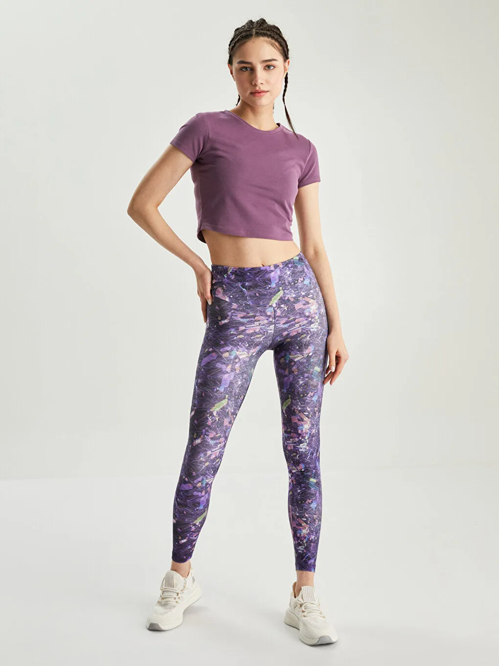Patterned Women's Sports Tights with Elastic Waist