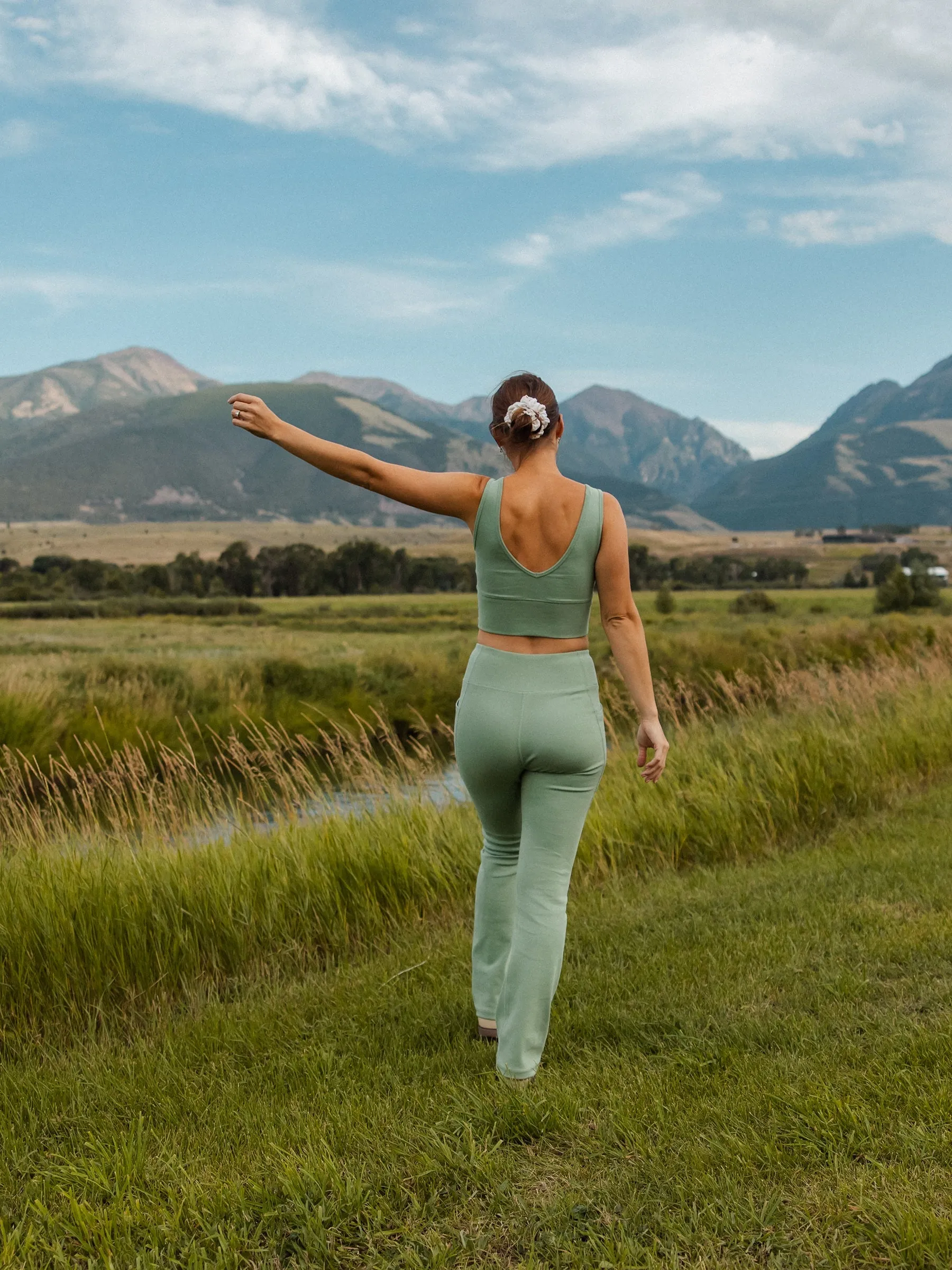 PlantTec™ Flare Leggings | Sage