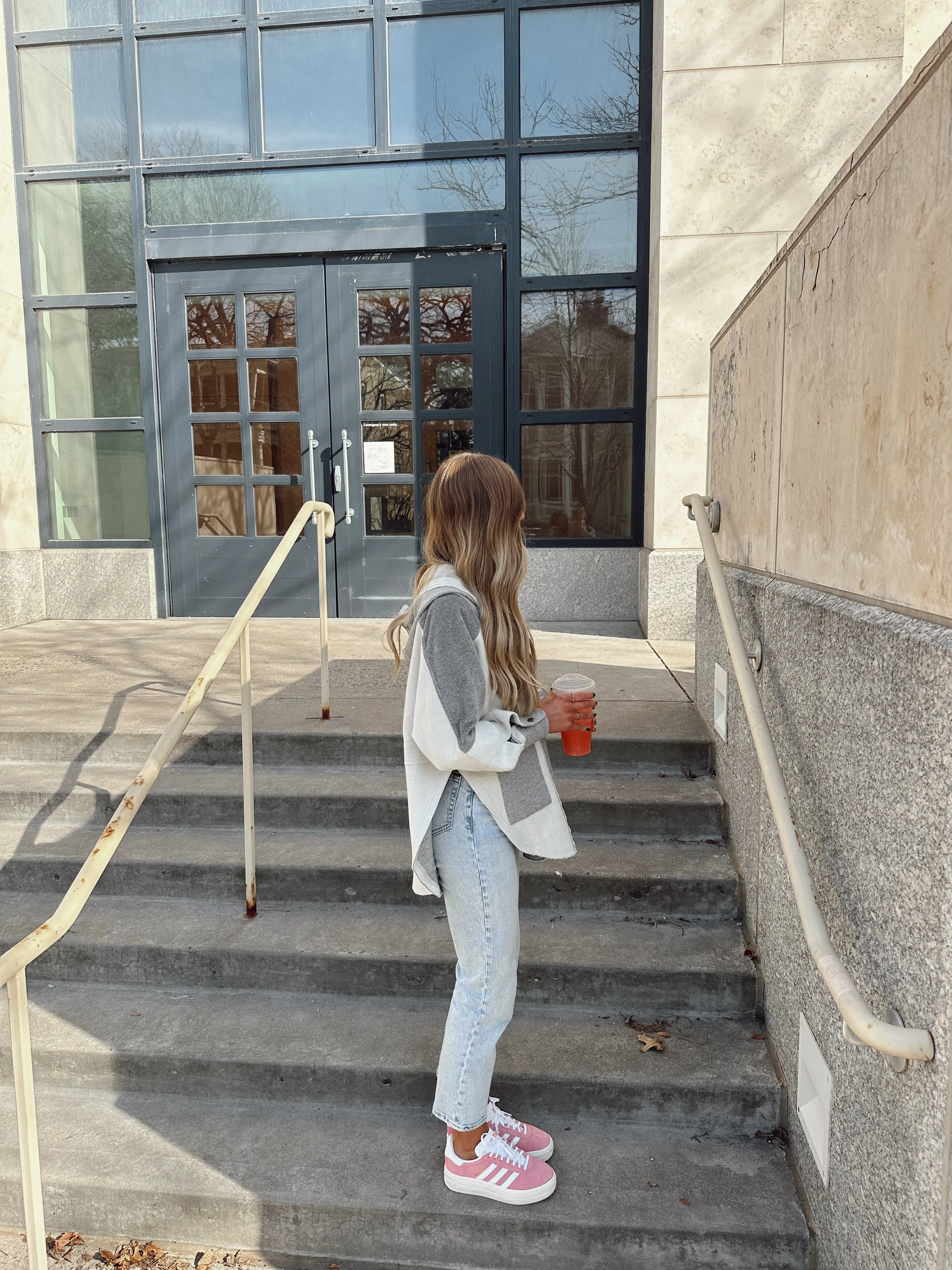 Raine Pullover