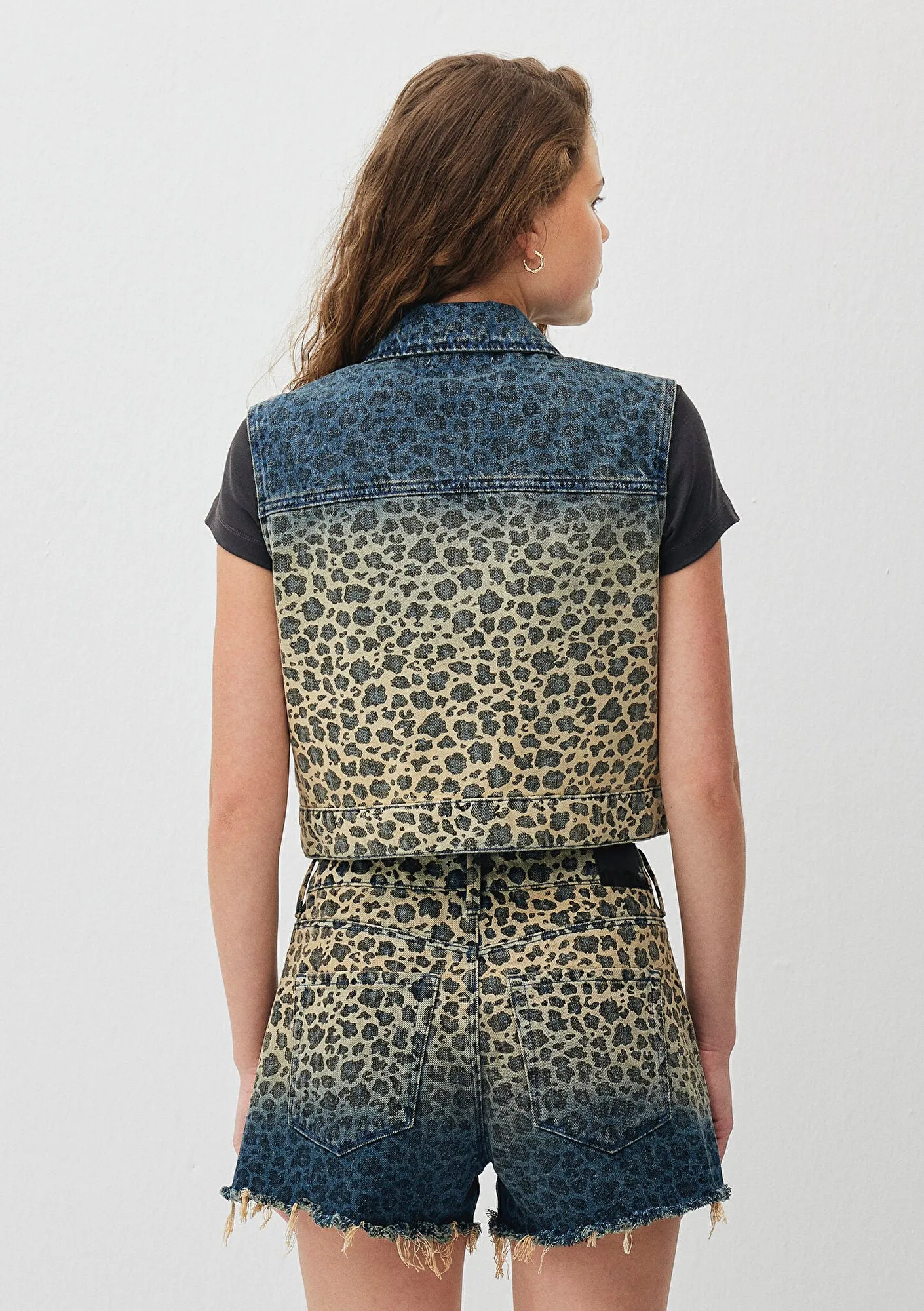 Rona Indigo Degrade Leopard Printed Jean Vest