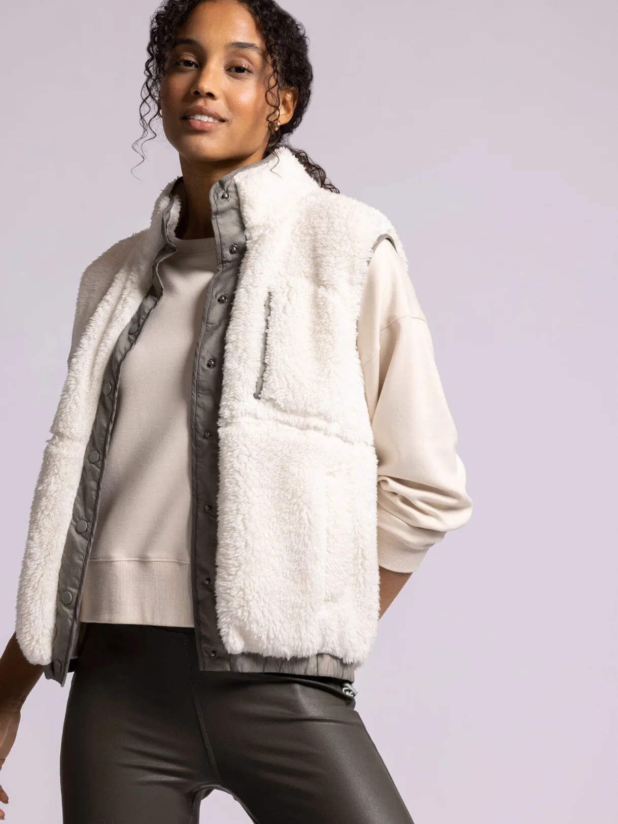 SKYLAR VEST - PREPACK OF 6 UNITS