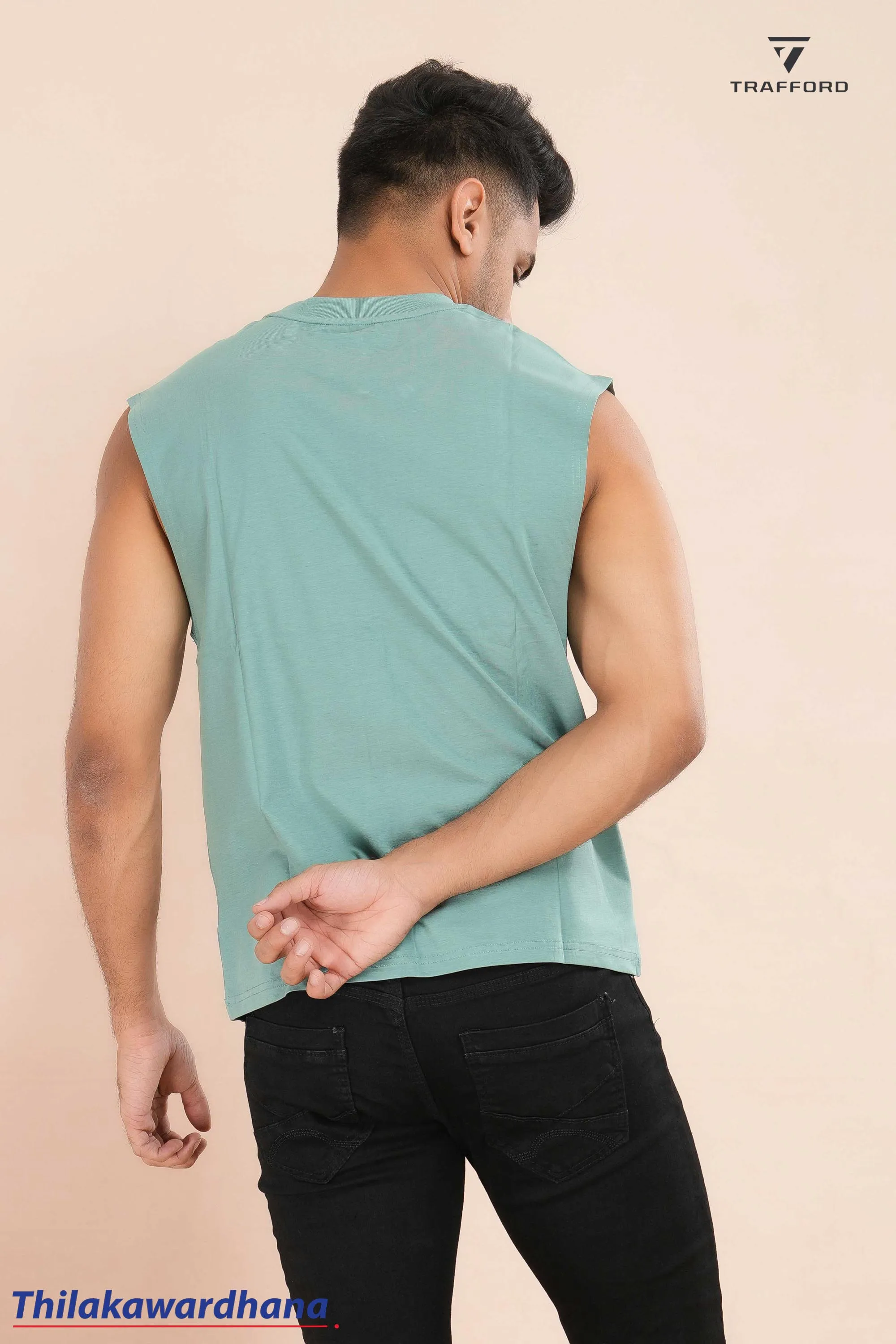 Sleeveless Muscle Tank Top