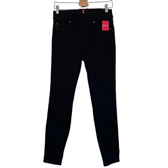 Spanx Black Skinny Jean in Clean Black Size Small