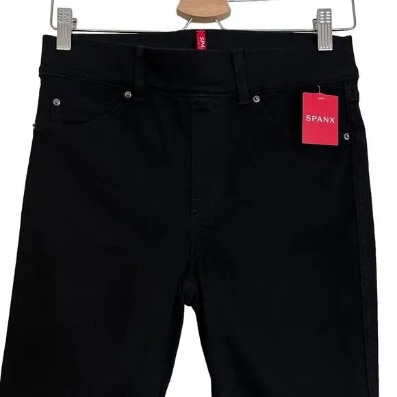 Spanx Black Skinny Jean in Clean Black Size Small