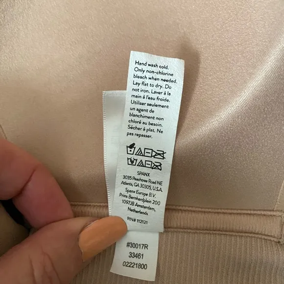 SPANX® Bra-llelujah!® Wireless Bra, Women’s size 34D Lightly Lined, tan color.