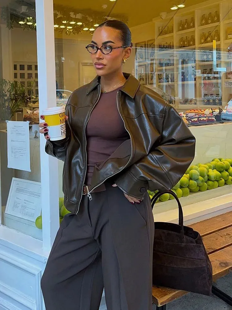 Winta - Chic Cropped Leather Jacket