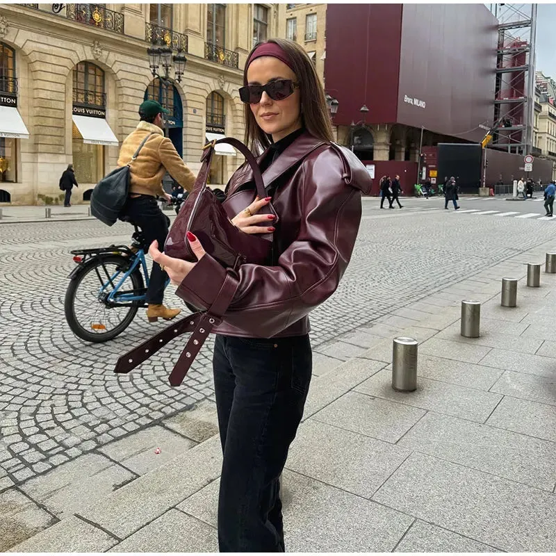 Winta - Chic Cropped Leather Jacket