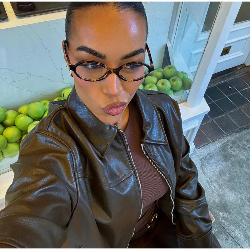 Winta - Chic Cropped Leather Jacket