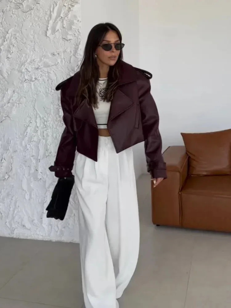 Winta - Chic Cropped Leather Jacket
